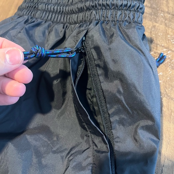 VINTAGE COLUMBIA PANTS WOMENS EXTRA LARGE BLACK SKI SKIING SNOWBOARDING OUTDOORS - Picture 3 of 5